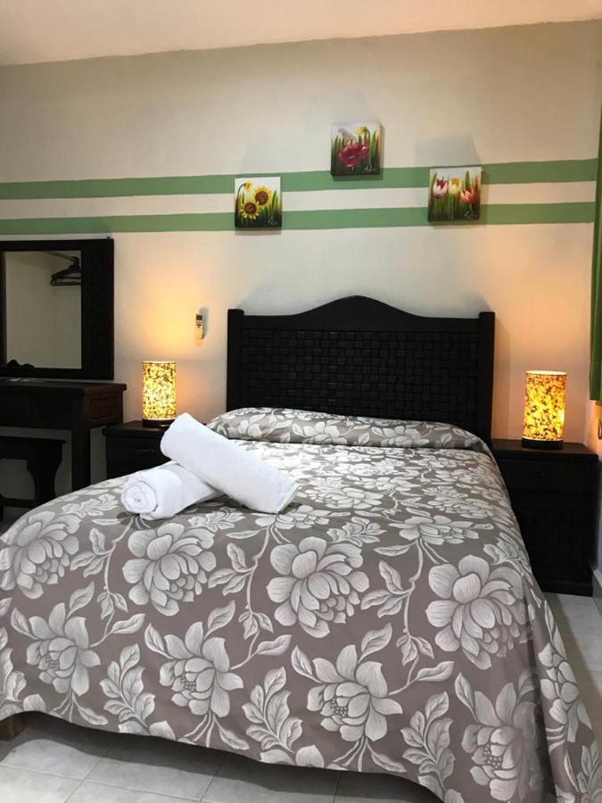 Terracota Corner Rooms Campeche Exterior photo