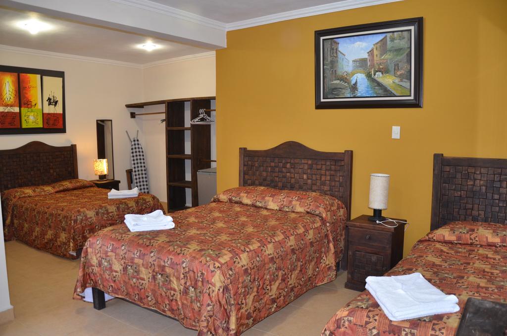 Terracota Corner Rooms Campeche Exterior photo