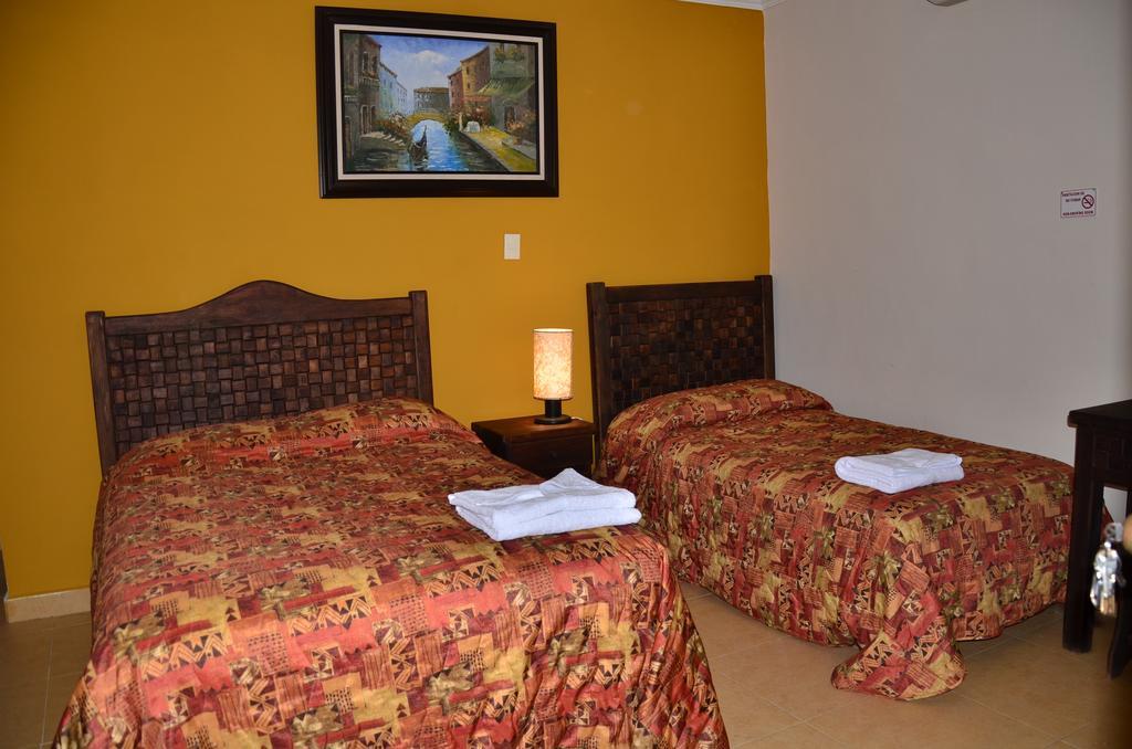 Terracota Corner Rooms Campeche Exterior photo